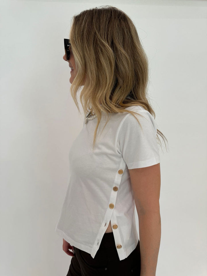 Frame Side Detail Button Tee in White, short sleeves, crew neck