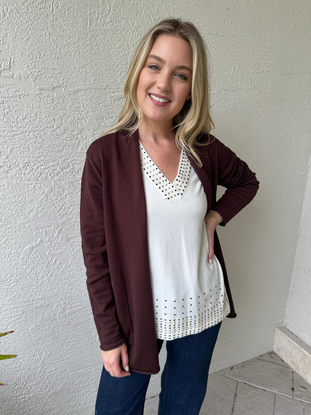 BK Olivia Long Open Cardigan in Espresso with White Leo & Ugo V-Neck Rhinestone Grommet Top, paired with MAC Indigo Dark Dream Wide Jeans - all available at Barbara Katz