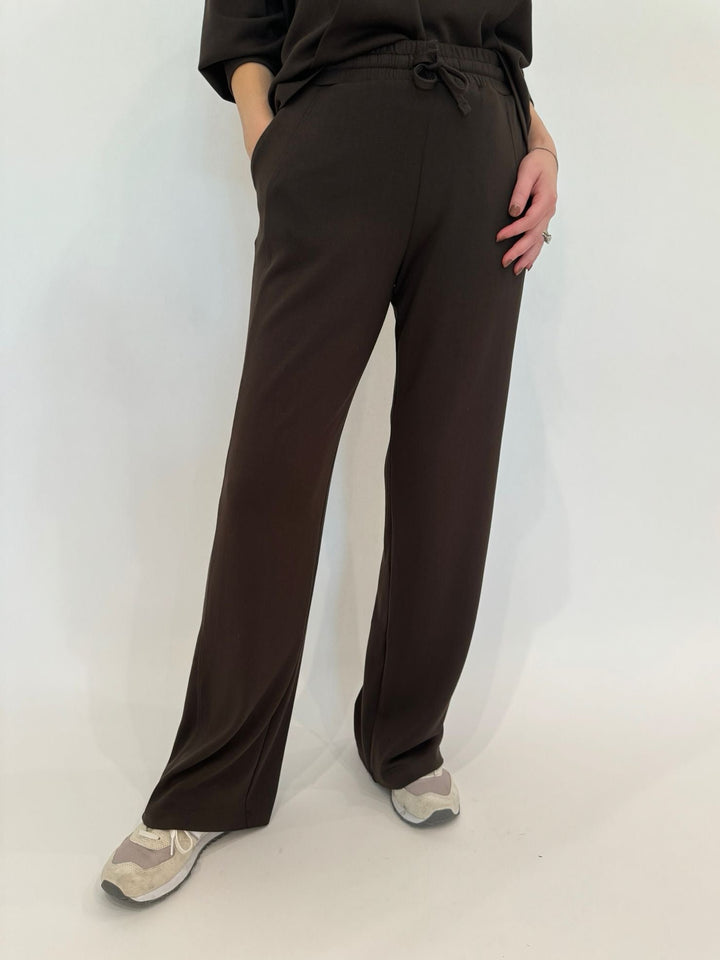 BK Cindy High-Waist Wide Leg Sweatpants in Chocolate Brown available at Barbara Katz