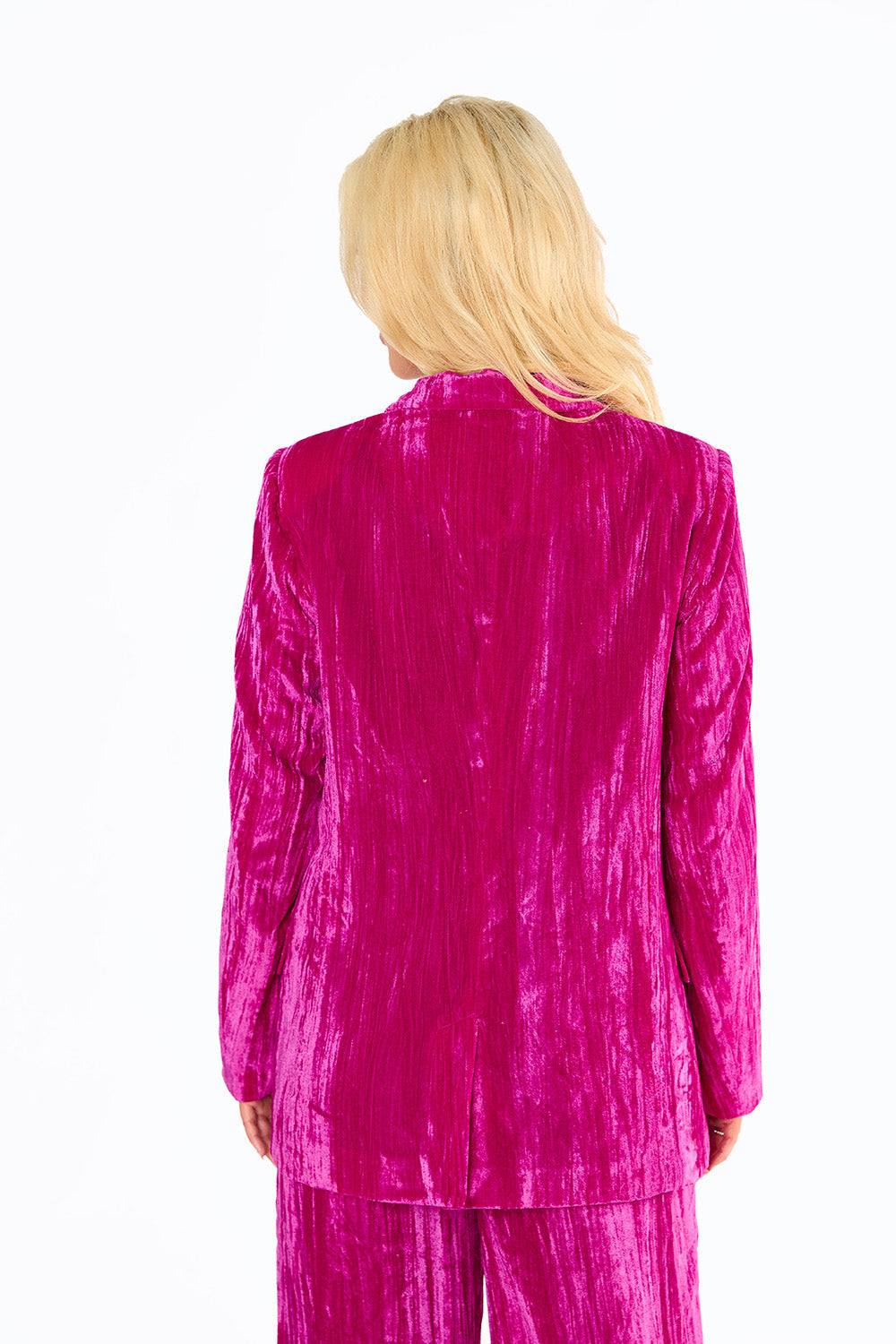 BuddyLove Heff Crushed Velvet Blazer in Fuchsia available at Barbara Katz