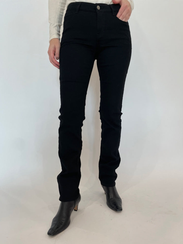 MAC Dream Jean 32" in Black available at Barbara Katz