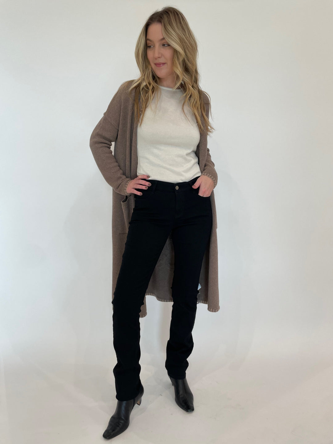 Edinburgh Knitwear Cotton Cloud Crew Top in White layered with Kerri Rosenthal Poppy & Love Duster in Taupe, paired with MAC Denim Dream Jean 32" in Black available at Barbara Katz