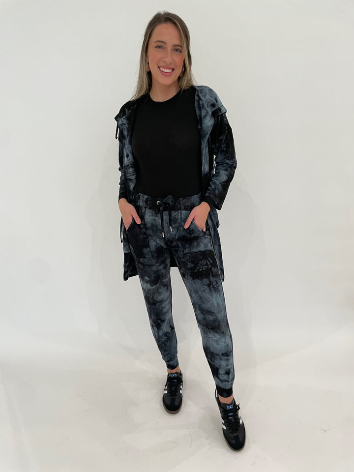 BK Omaha Marble Wash Cardigan with Goldie Ribbed Long Sleeve Tee in Black underneath, paired with BK Omaha Marble Wash Joggers available at Barbara Katz