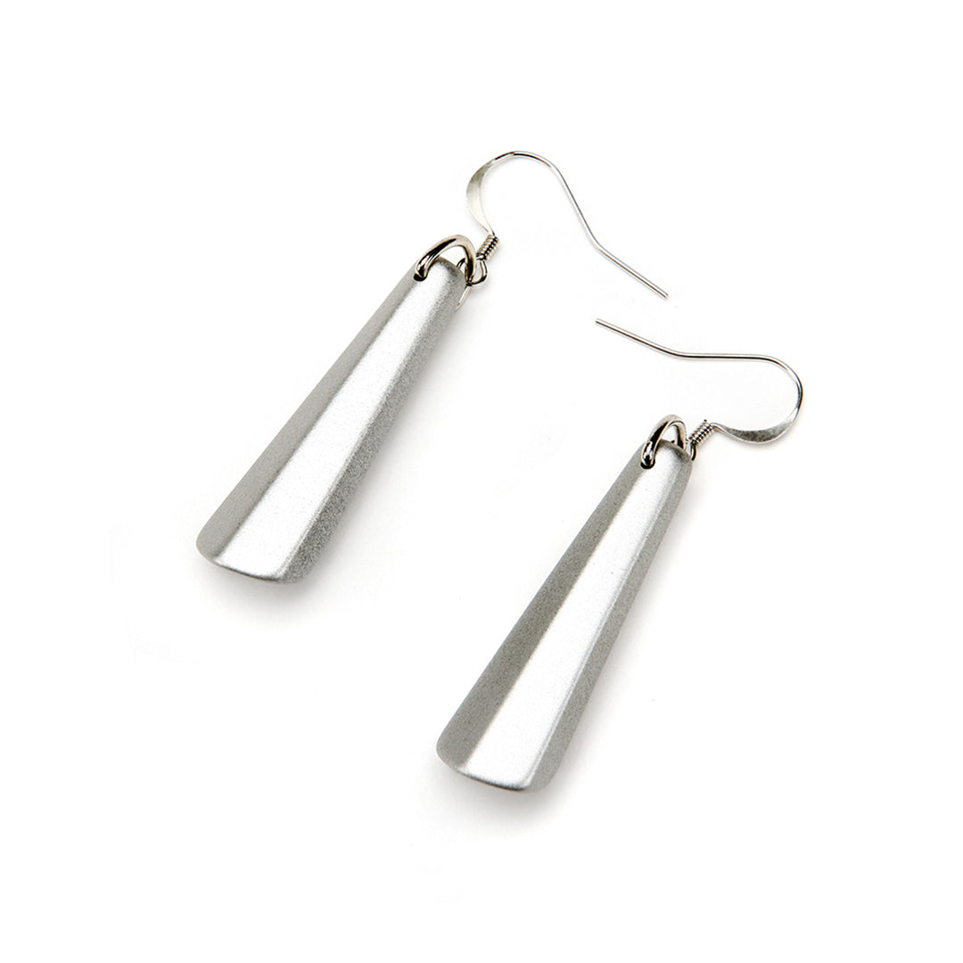 Pono Barile Drop Earring - Small Silver