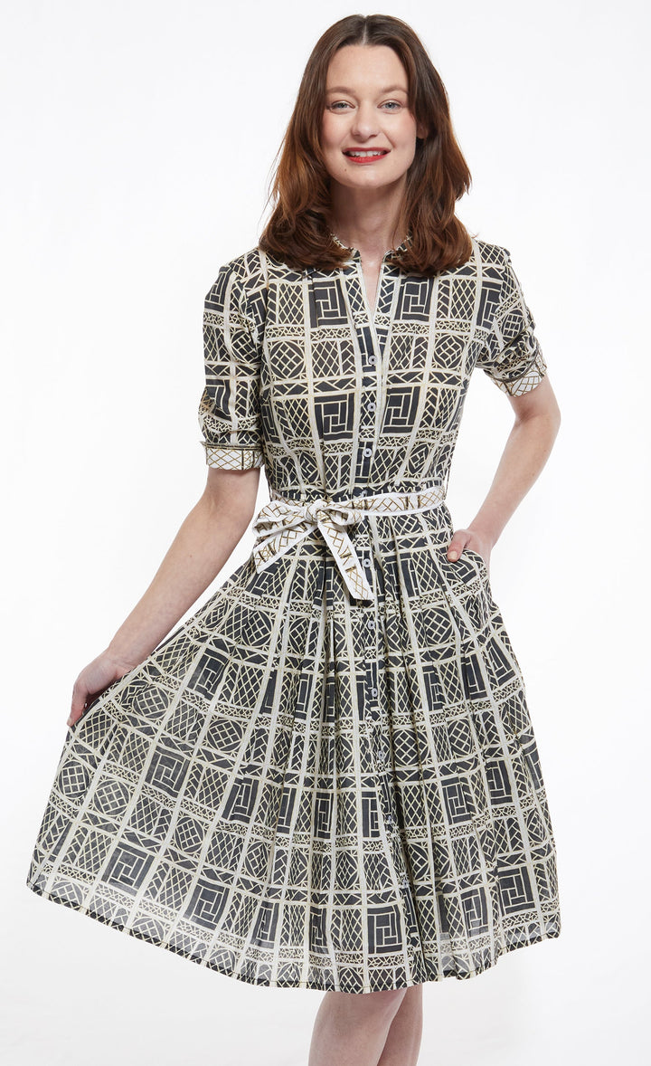 Dizzy-Lizzie Mrs Maisel Dress in Black and Beige Wicker Print