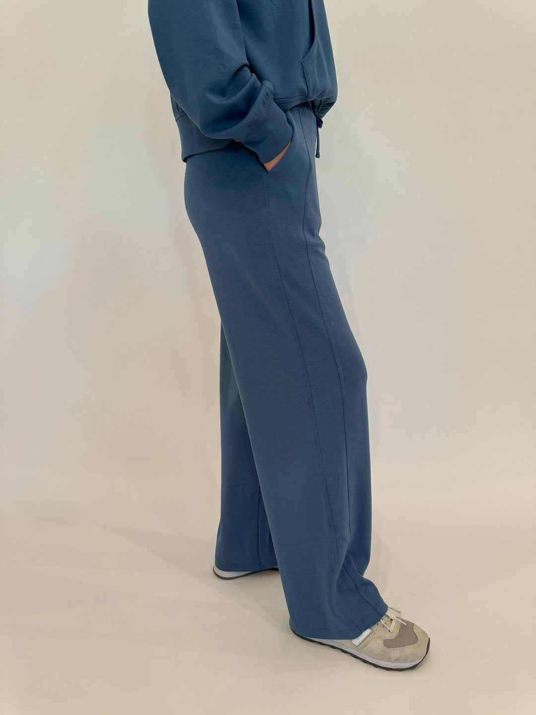 BK Cindy High-Waist Wide Leg Sweatpants in Gray Blue paired with matching Caroline Half Zip-Up Collar Sweatshirt available at Barbara Katz