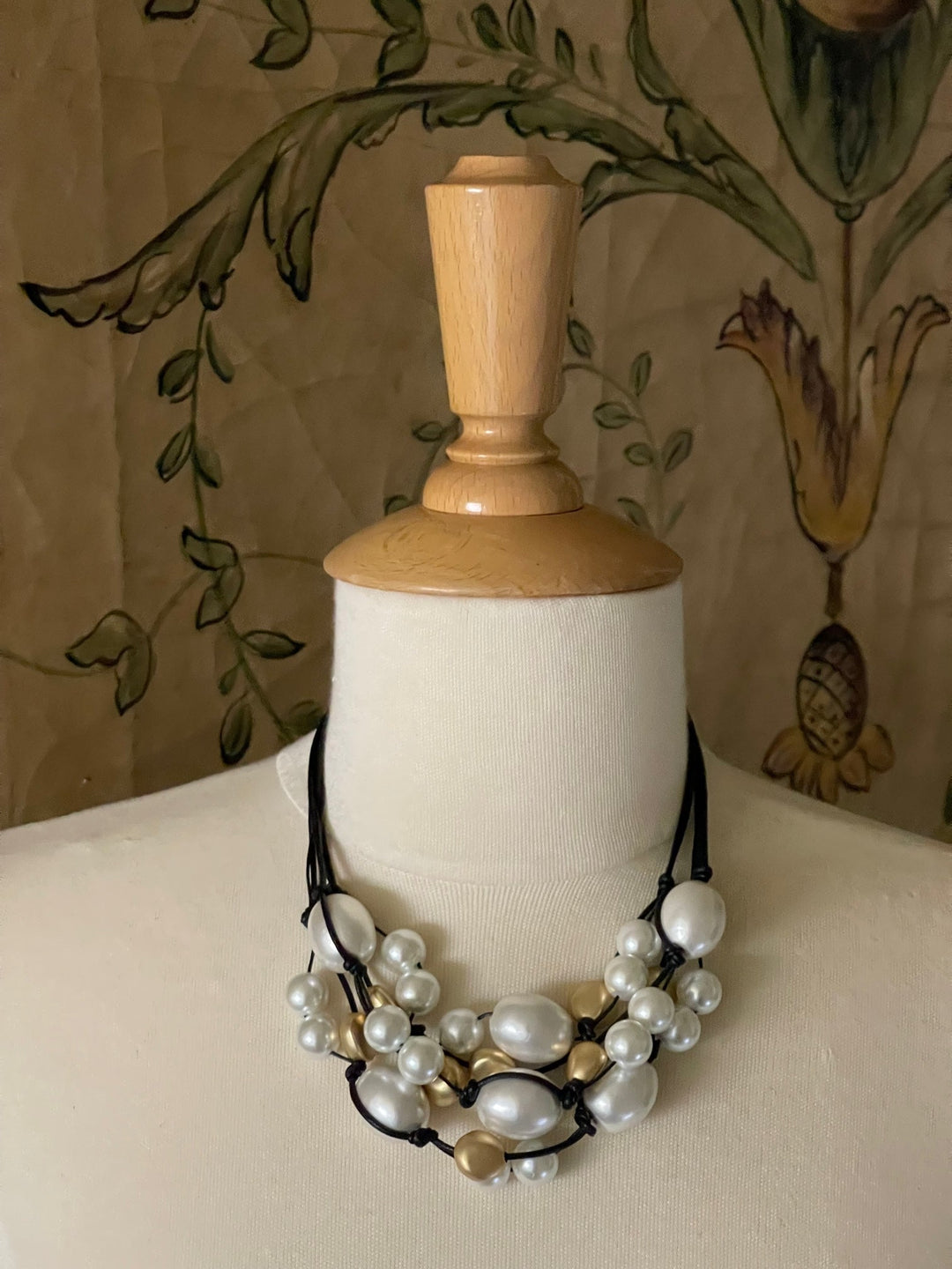 Deborah Grivas Cotton And Glass Pearl With Matte Black Crystal Torsade Necklace