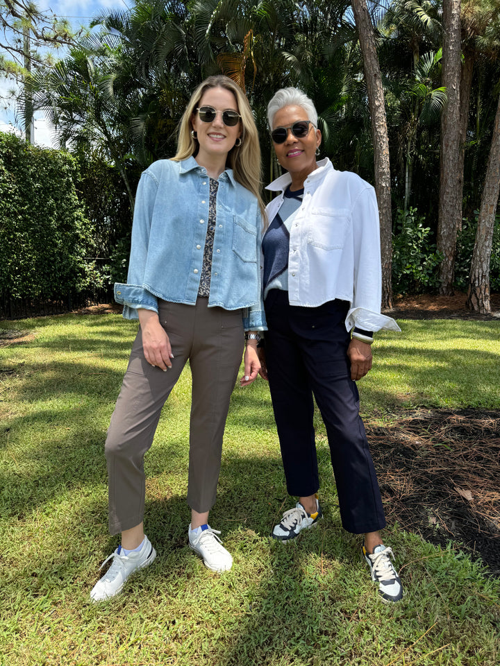 Agolde Dagmar Cropped Shirt in Light Blue and Cloudy White Denim