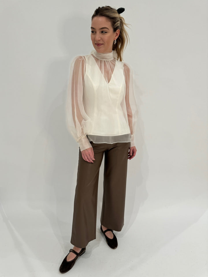 Cinq a Sept Reo Top in Ivory paired with MAC Palina 6/8 Pants in Nut available at Barbara Katz