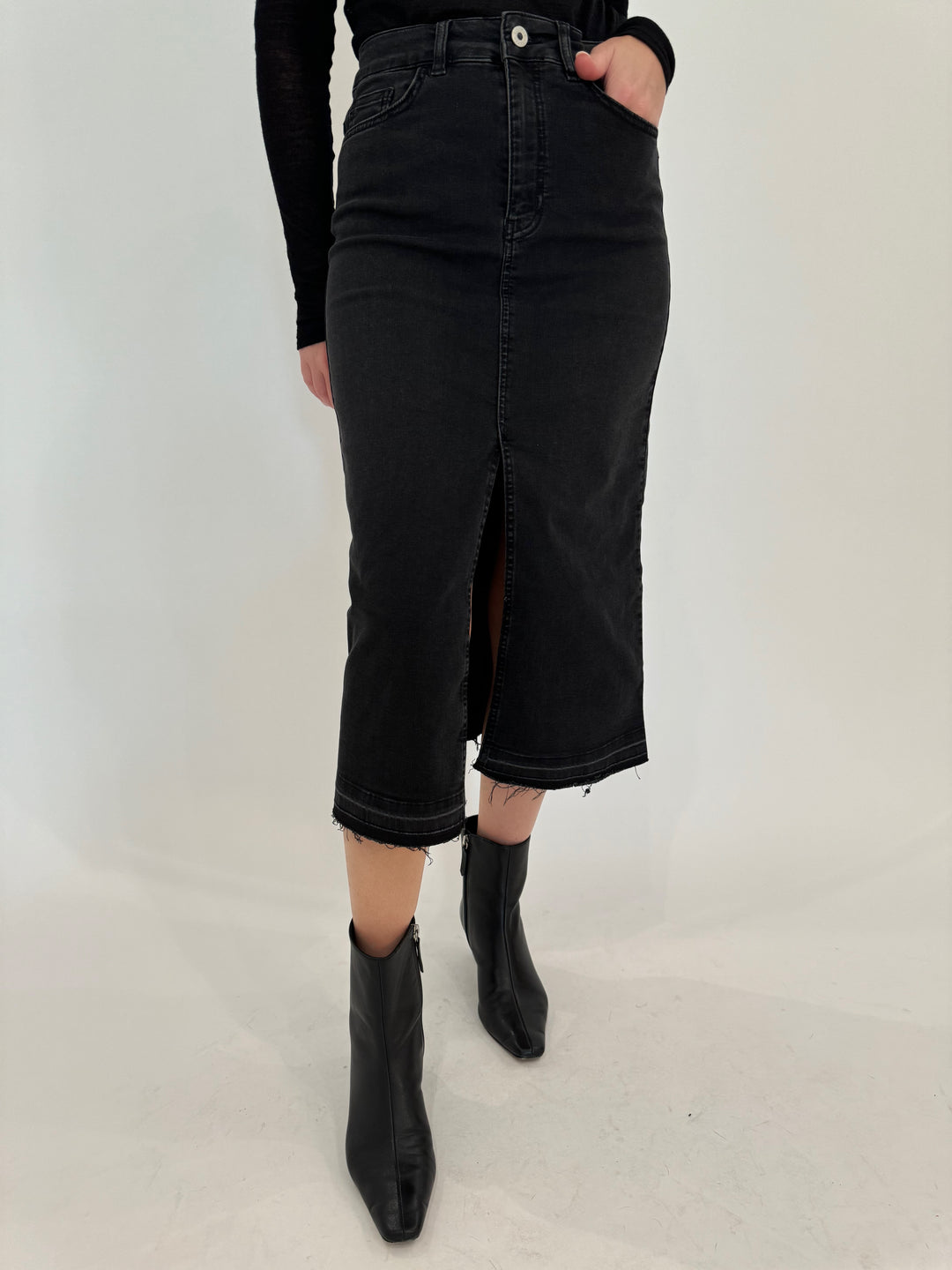 Elliott Lauren Geneva Jean Skirt With Front Slit in Black available at Barbara Katz