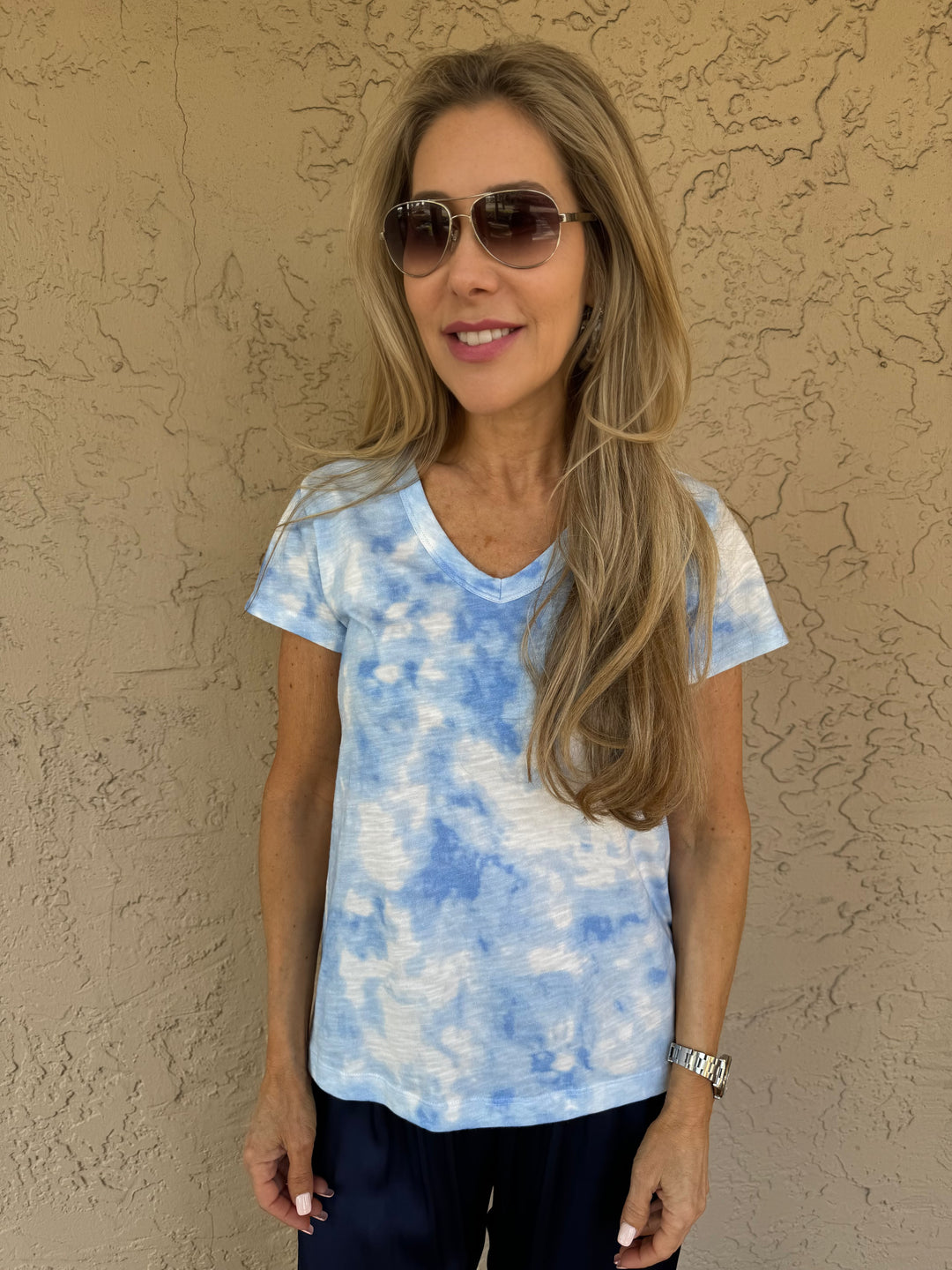 Elliott Lauren Tie Dye V-Neck Shirt - Blue