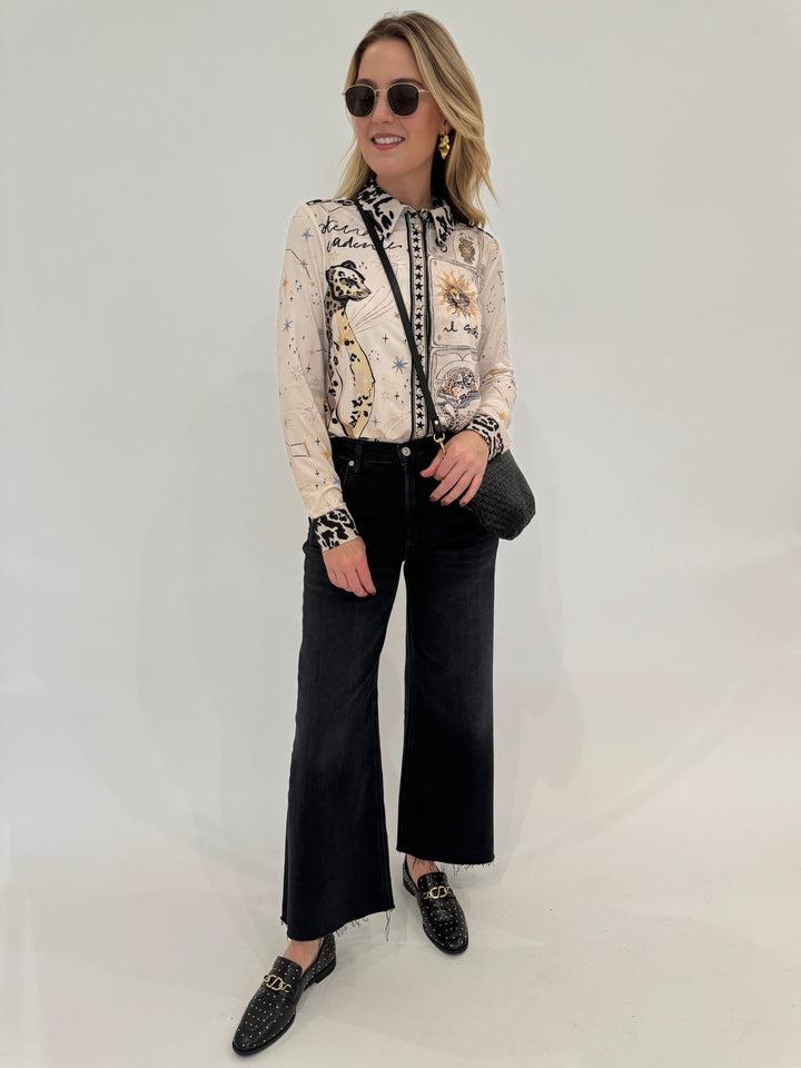 Oui Leopard Silky Shirt Blouse paired with Citizens of Humanity Lyra Crop Wide Leg Denim Jeans in Medallion, Le Specs Neptune Deux Sunglasses, Alexis Bittar Gold Crumpled Small Post Earrings - all available at Barbara Katz