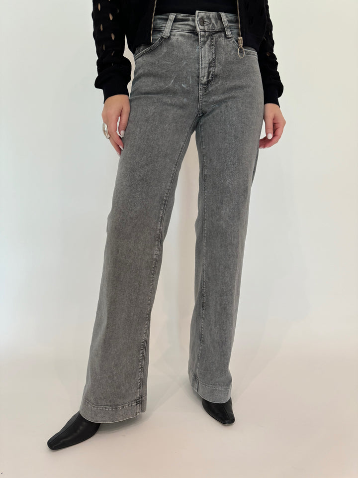 MAC Denim Dream Wide Jeans 32" in Silver Metallic available at Barbara Katz