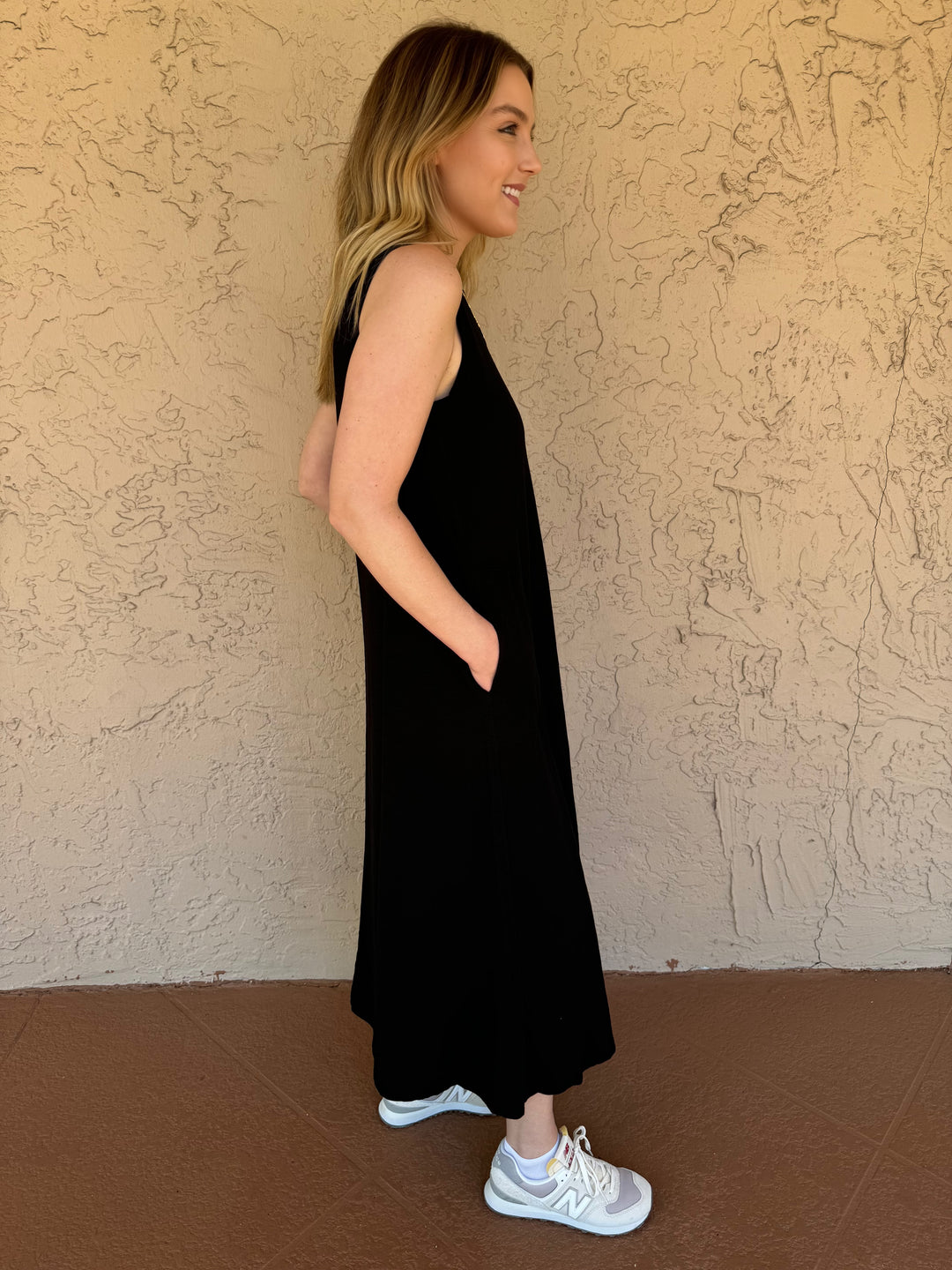 Elliott Lauren Black Maxi Dress With Pockets