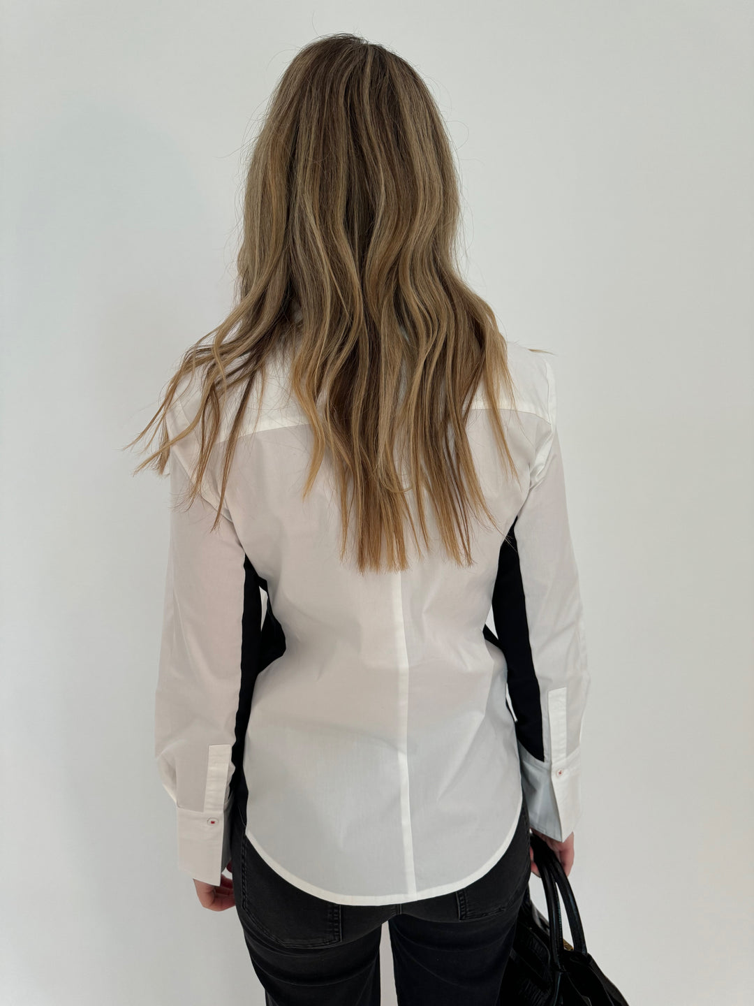 Dizzy-Lizzie Chelsea Shirt in White with Black Side Stripe available at Barbara Katz