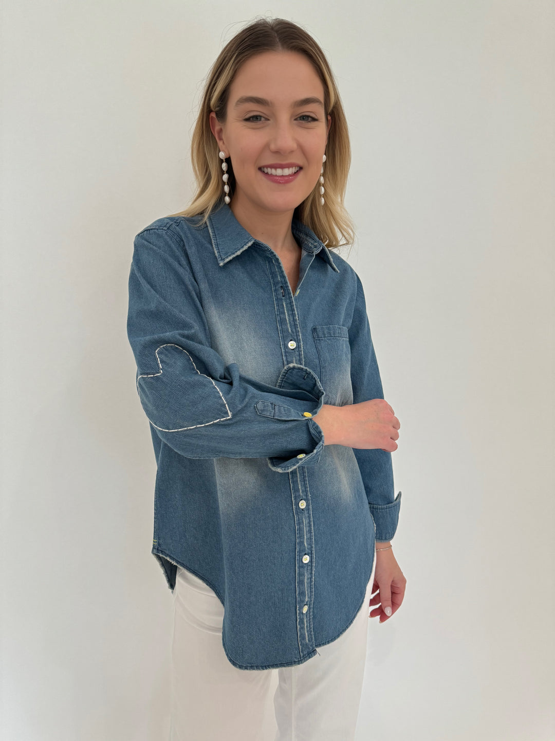 Kerri Rosenthal Mia Lightweight Denim Shirt paired with MAC Dream Wide Wonderlight Jeans 32" in White Denim