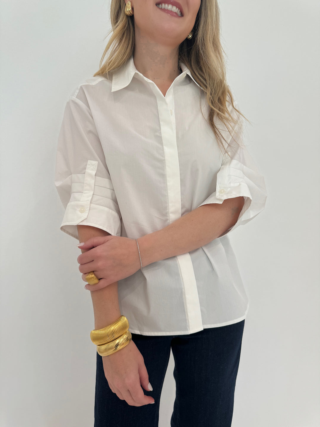 Simkhai Gemma Three-Quarter Sleeve Shirt in White with Barbara Katz Jewelry Gold Cobra Cuff and Bracelet