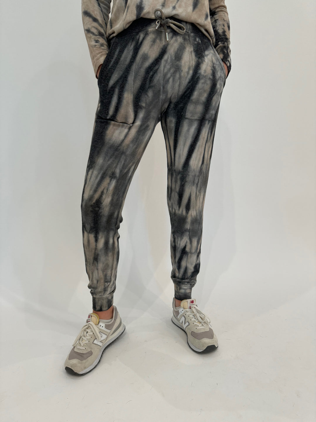 Barbara Katz Blair Marble Wash Jogger Pants