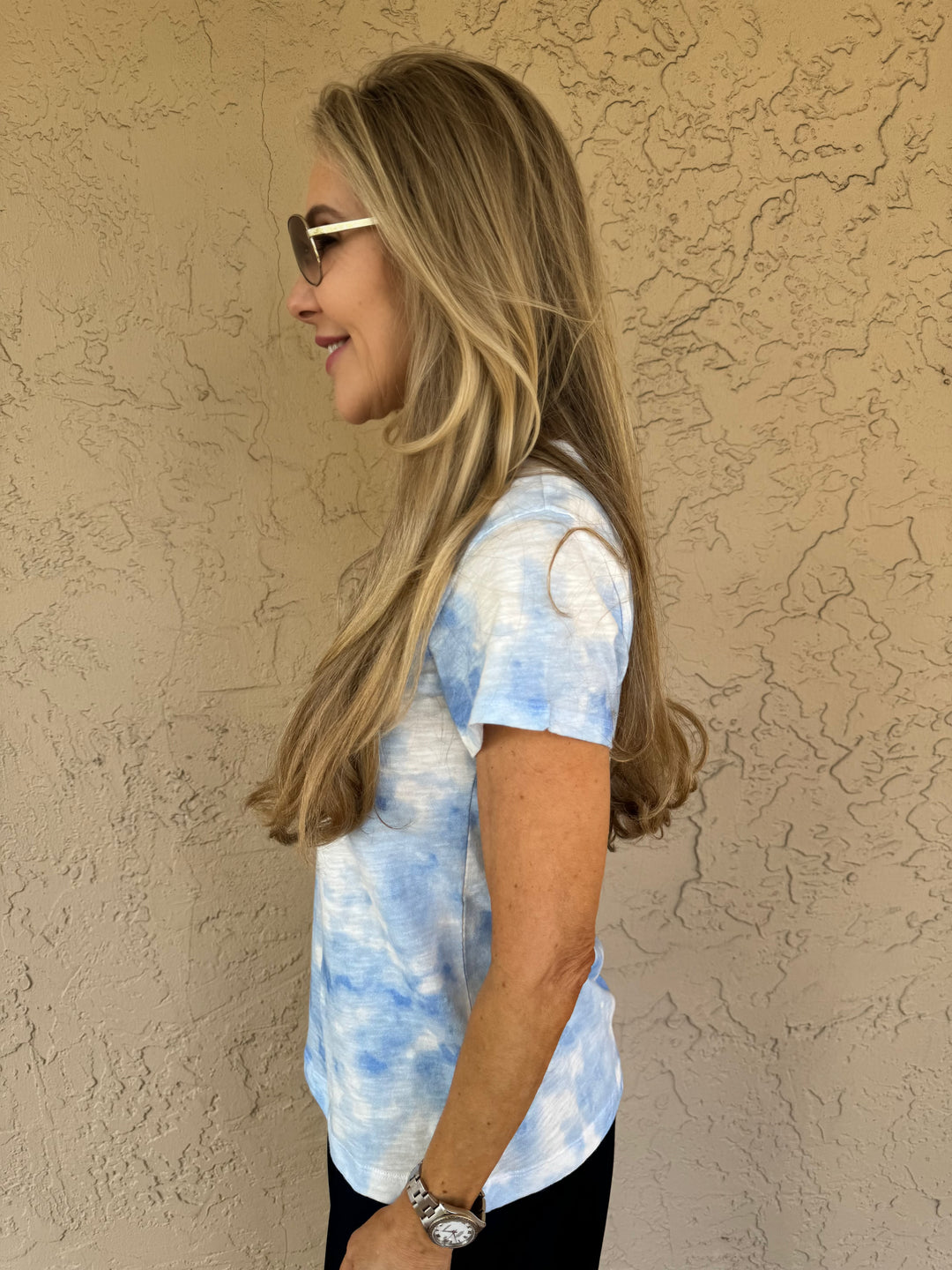 Elliott Lauren Tie Dye V-Neck Shirt - Blue