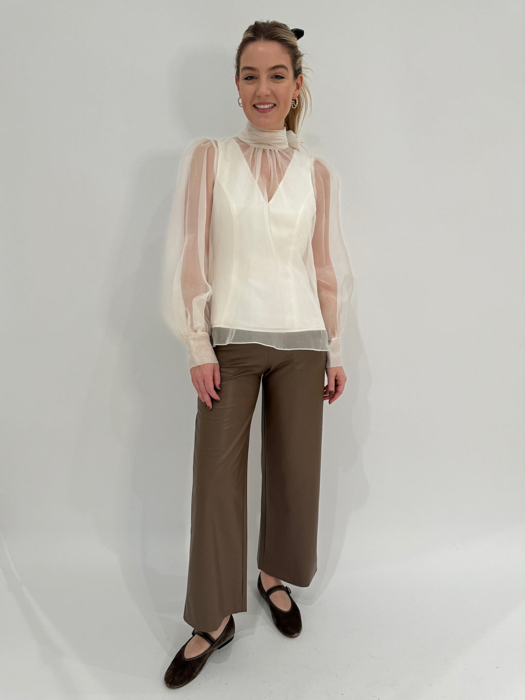 Cinq a Sept Reo Top in Ivory paired with MAC Palina 6/8 Culotte Pants in Nut available at Barbara Katz