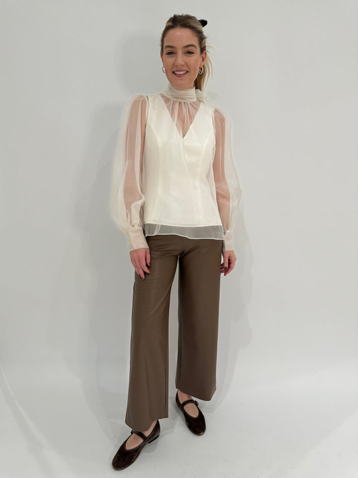 Cinq a Sept Reo Top in Ivory paired with MAC Palina 6/8 Culotte Pants in Nut available at Barbara Katz