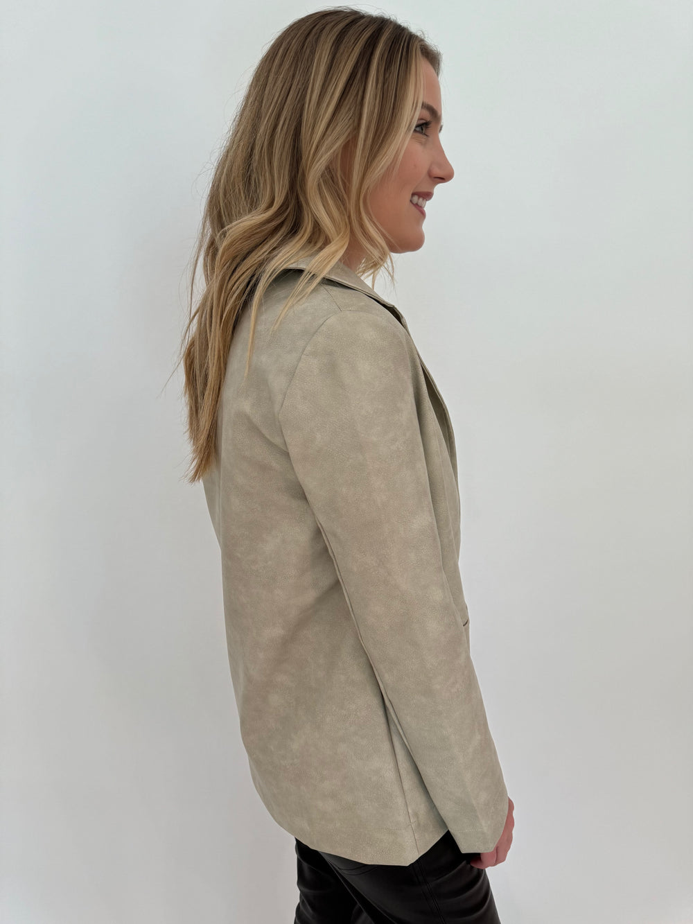 Aldomartins Makalu Long Sleeve Jacket in Vanilla available at Barbara Katz