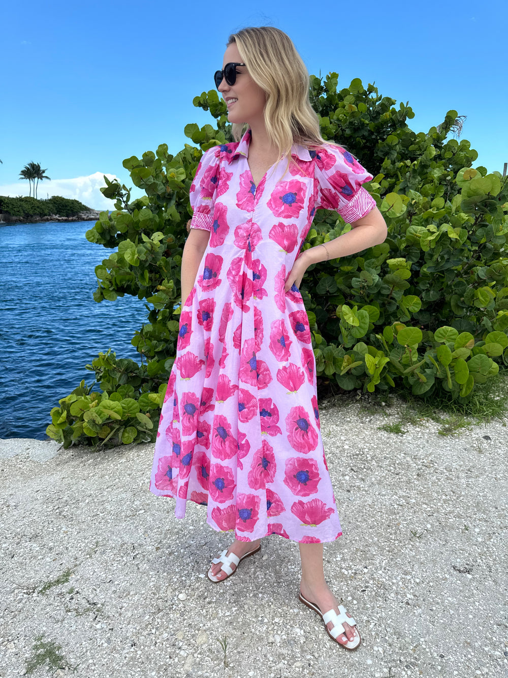 Montauk Dress M511 - Pink Poppy Print, midi length dress with collar and short puff sleeves