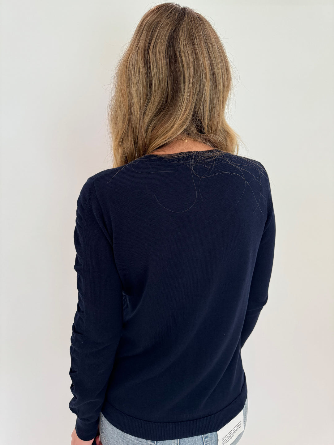 Peace of Cloth V-Neck Sweater With Ribbon Ruched Sleeve in Navy