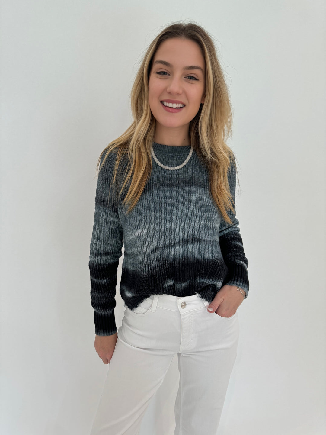 Autumn Cashmere Ombre Scallop Shaker Sweater in Black Combo paired with MAC Dream Wide Wonderlight Jeans 32" in White Denim