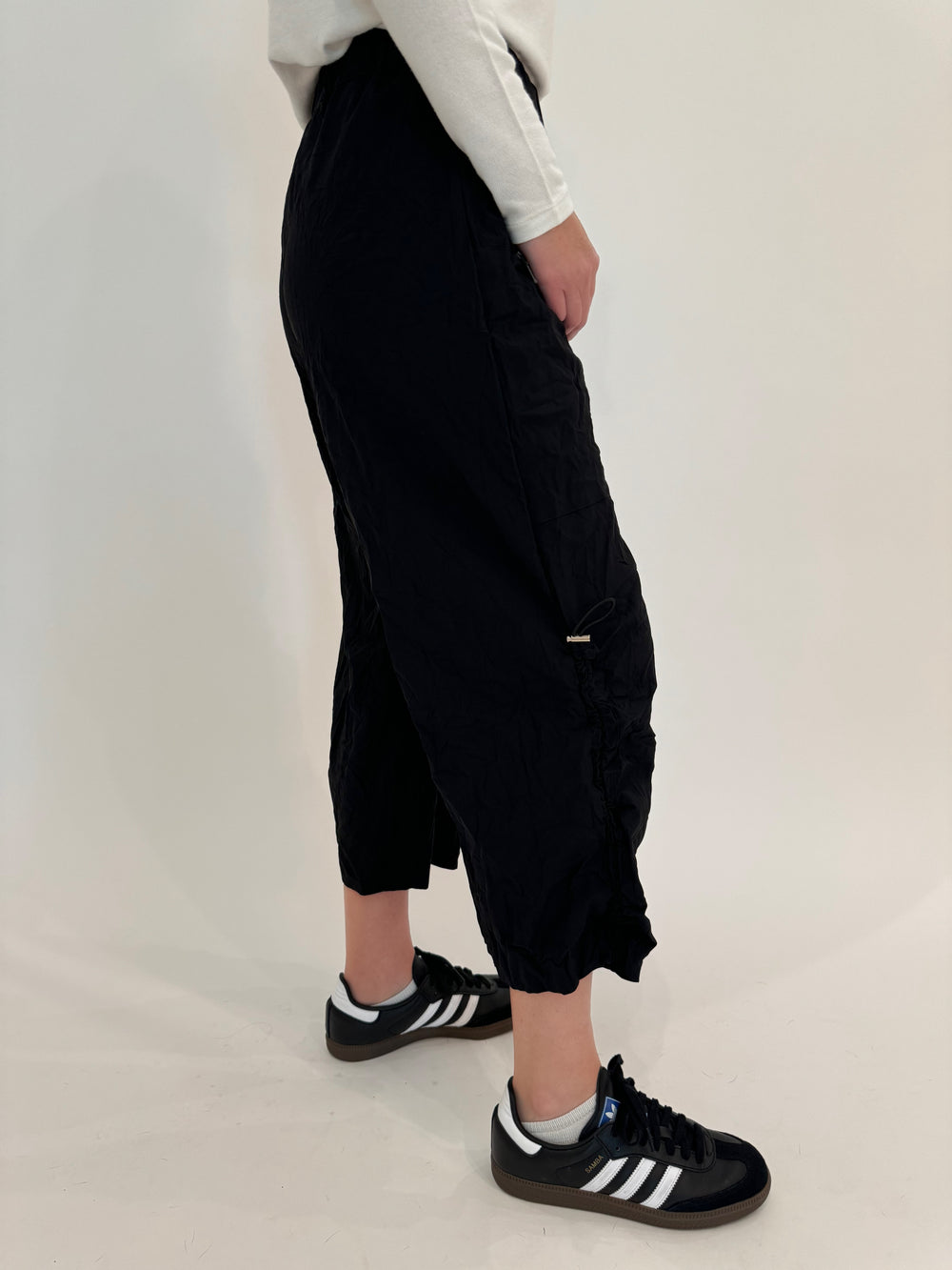 Beau Jours Adrina Pull-On Pants in Black