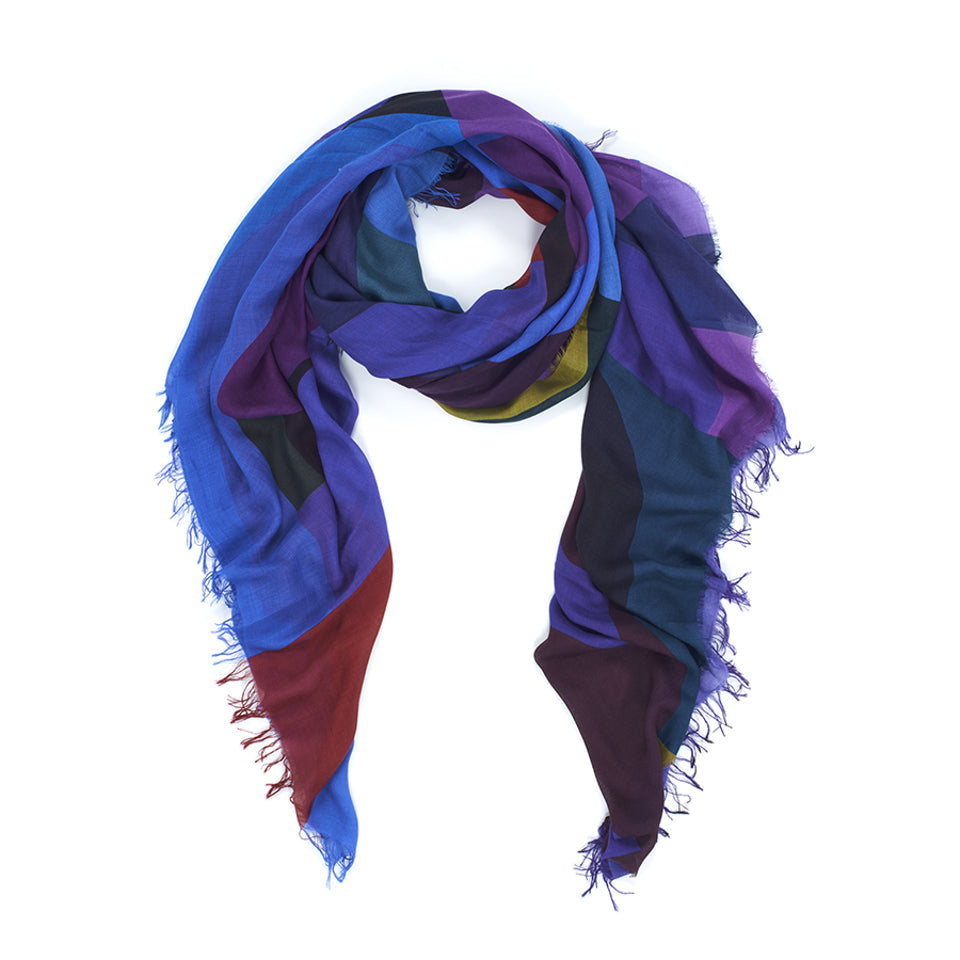 Suzi Roher Electric Love - Fall Scarf