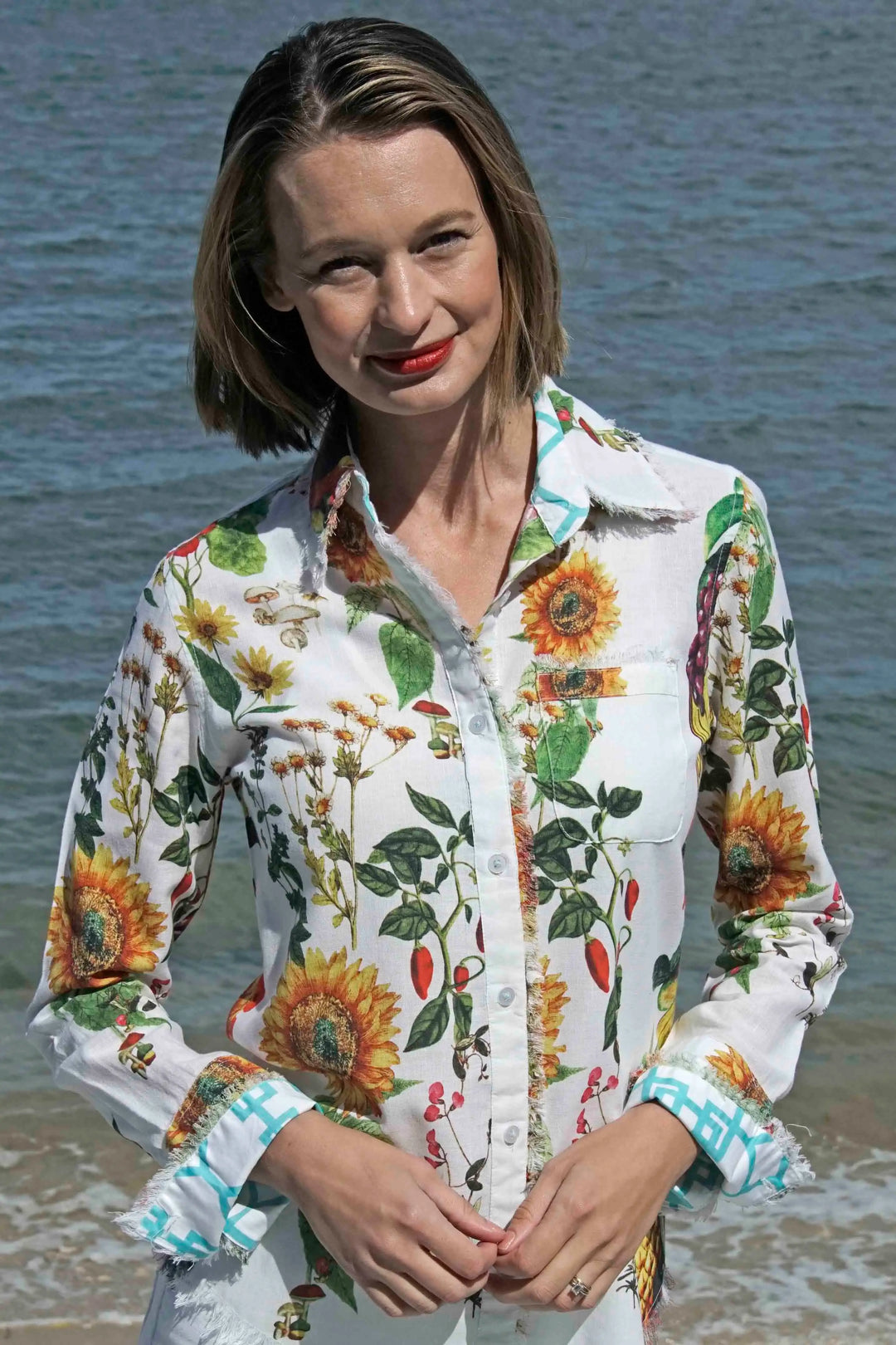 Dizzy-Lizzie Cape Cod Shirt With Sunflower Print