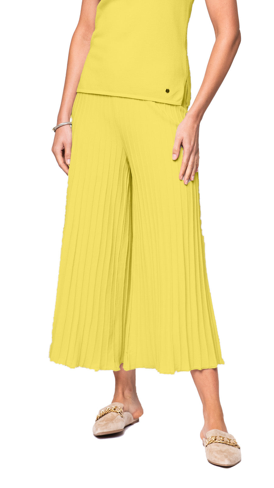 Biana Giuliana Plisse-Look Cropped Wide Leg Pants in Lemon available at Barbara Katz