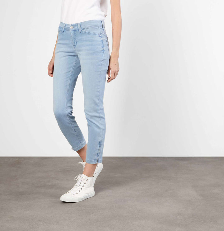 MAC Dream Chic Crop Jean - Summer Blue