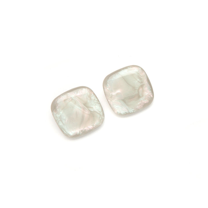 Pono Lara Clip-On Earring Shell