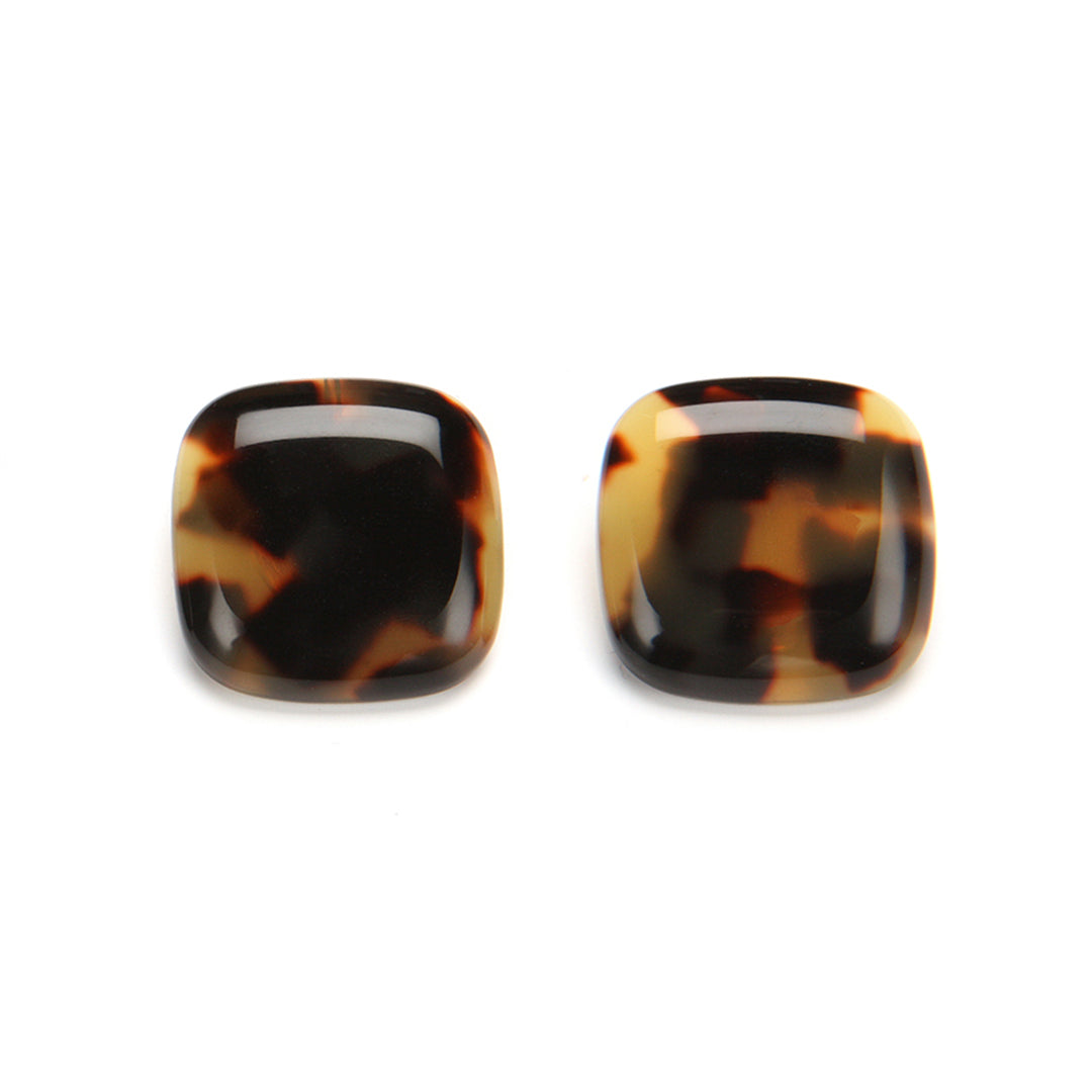 Pono Lara Clip-On Earring Tshell